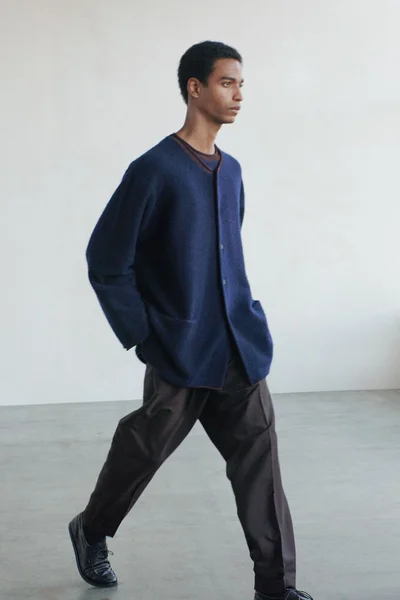 Look 10